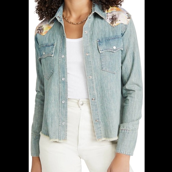 Le Superbe Surf Cowboy Shirt in Sun Faded Denim Size 6 - Picture 1 of 5